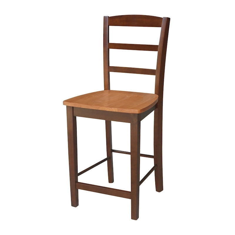 Tresen- und Barhocker aus Massivholz